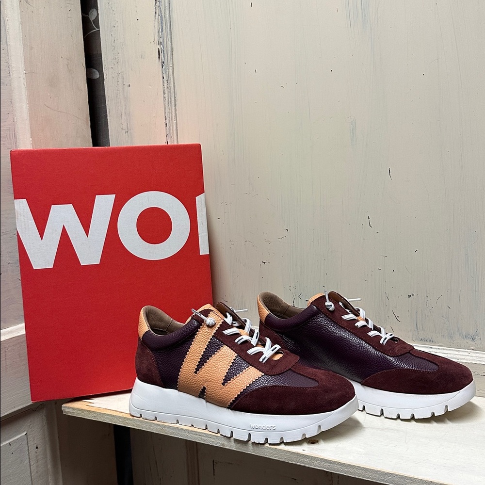 Wonders Sneakers
